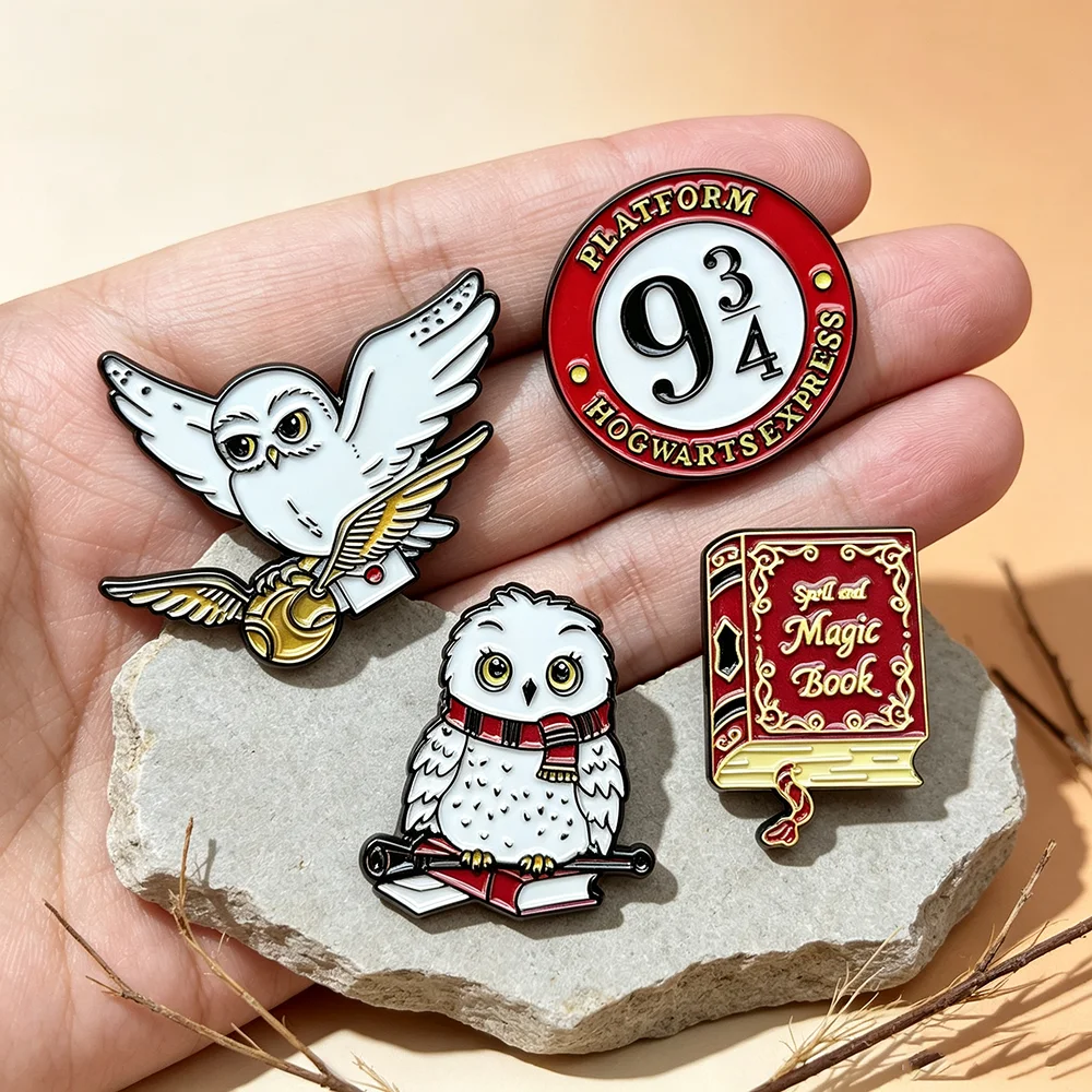 4pcs Magical Fantasy Enamel Pins Set Owl Vintage Magic Spell Book Metal Lapel Badges for Backpack Clothing Wizard Jewelry