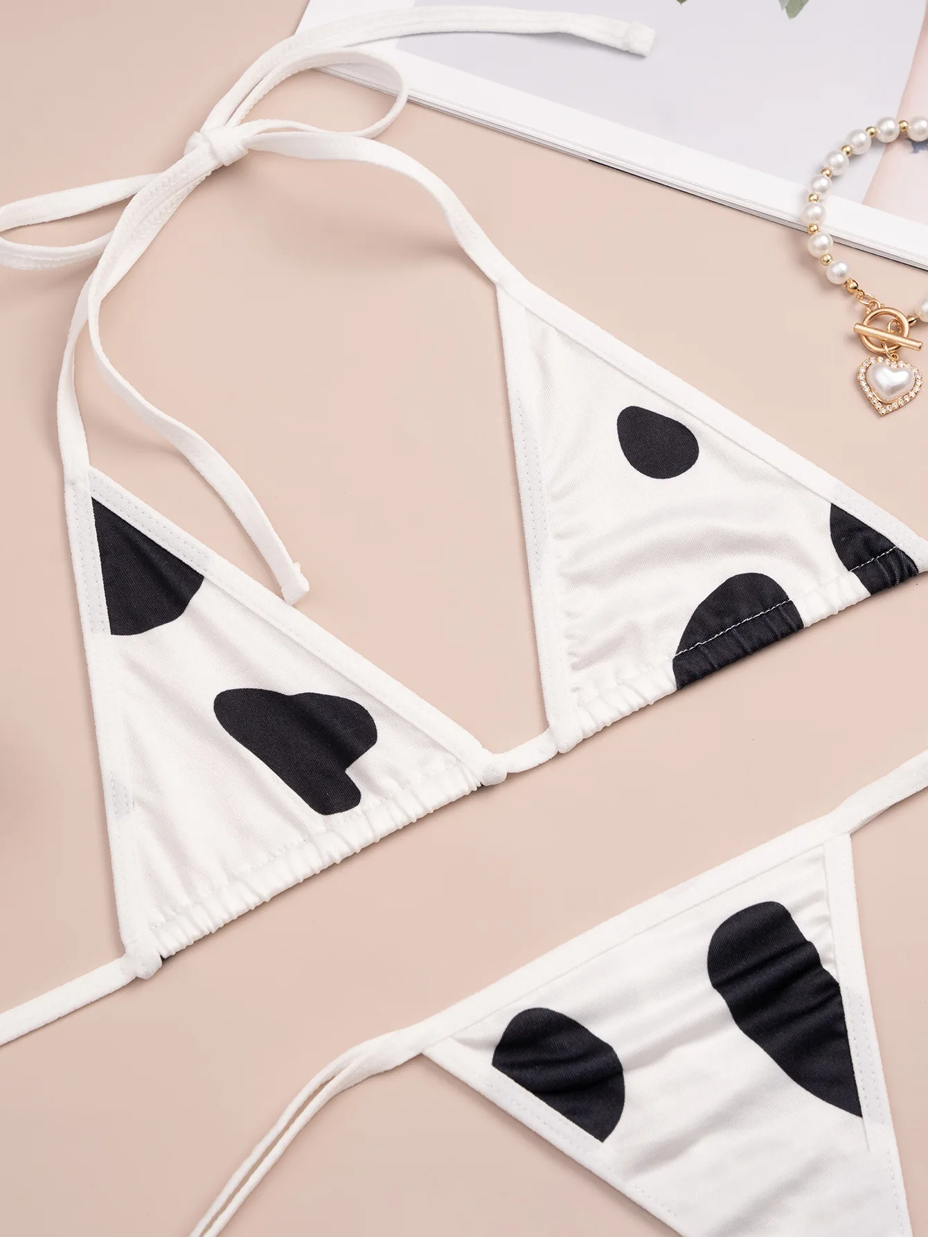 Женское бикини с героями мультфильмов на Хэллоуин, сексуальный купальник с разрезом и принтом, подростковое чистое нижнее белье, новые поступления для женской пляжной одежды