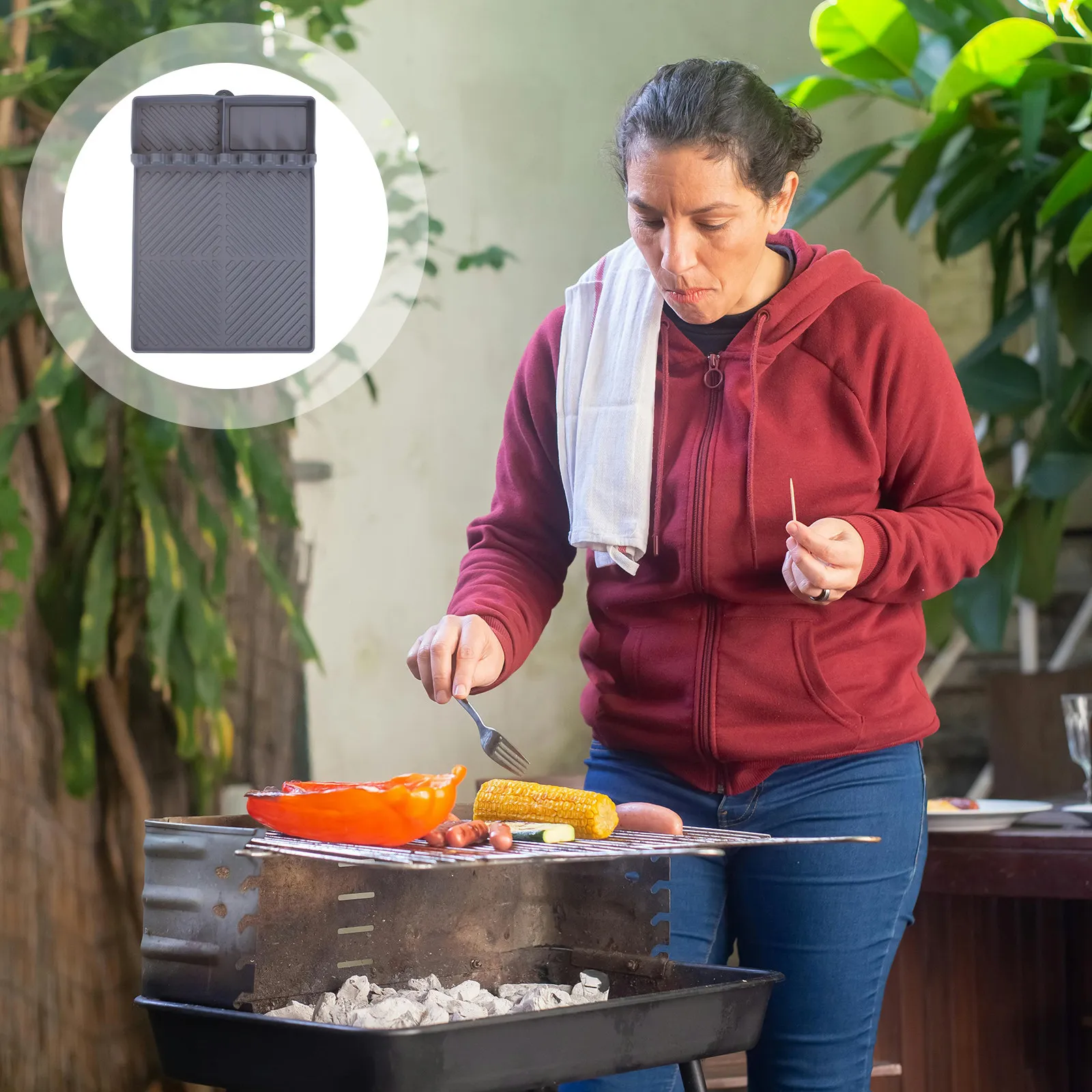 Silicone Grill Side Shelf Mat Heat Resistant Bbq Tool Rest Kitchen Counter Utensil Mat for Outdoor Grilling and Cooking