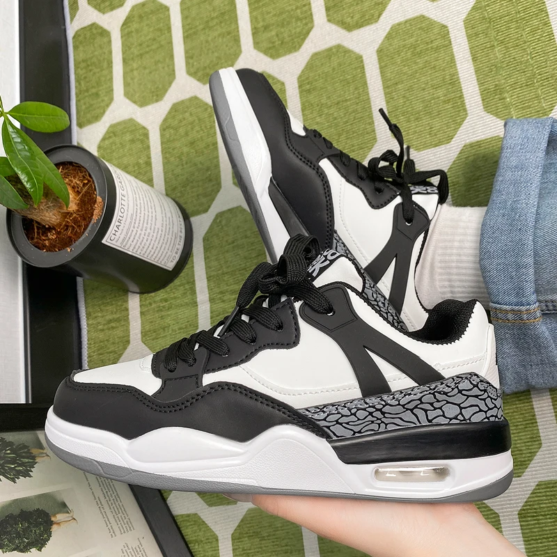 

Men High Top Basketball Shoes Breathable Mesh Upper Elastic Cushioning Sole Anti Slip Wear Resistant Ankle Protection Outdoor