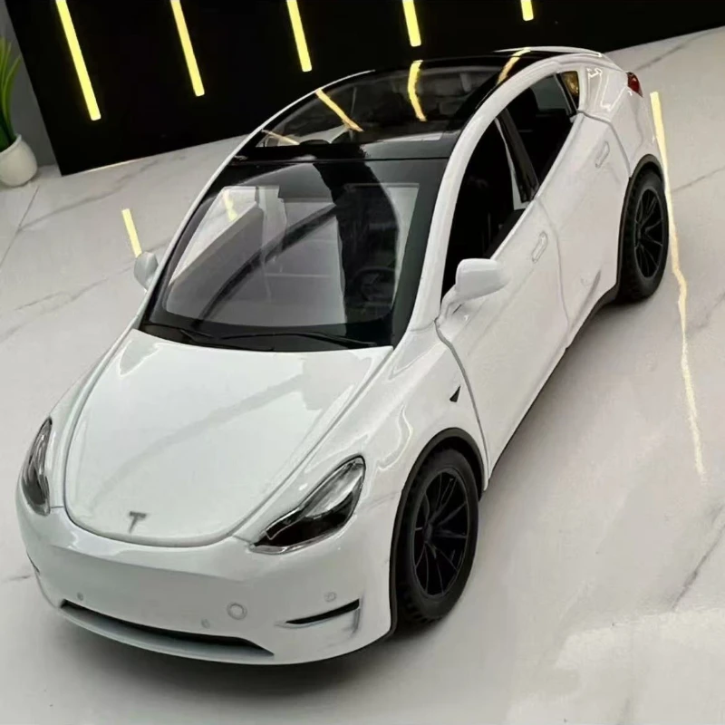 1:32 Tesla Model Y Pull Back Sound and Light Simulation Alloy Car Model Children's Toy Car Ornament Alloy Car Model