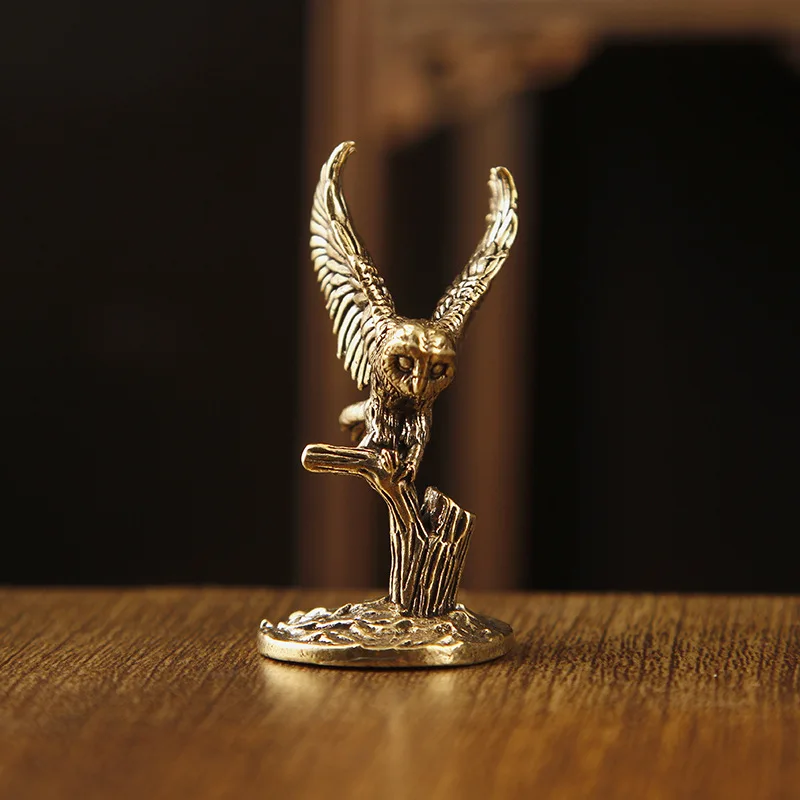 Retro Brass Owl Spreading Wings Miniature Figurines Brass Animal Figurine Ornament Home Office Desktop Decoration Decoration