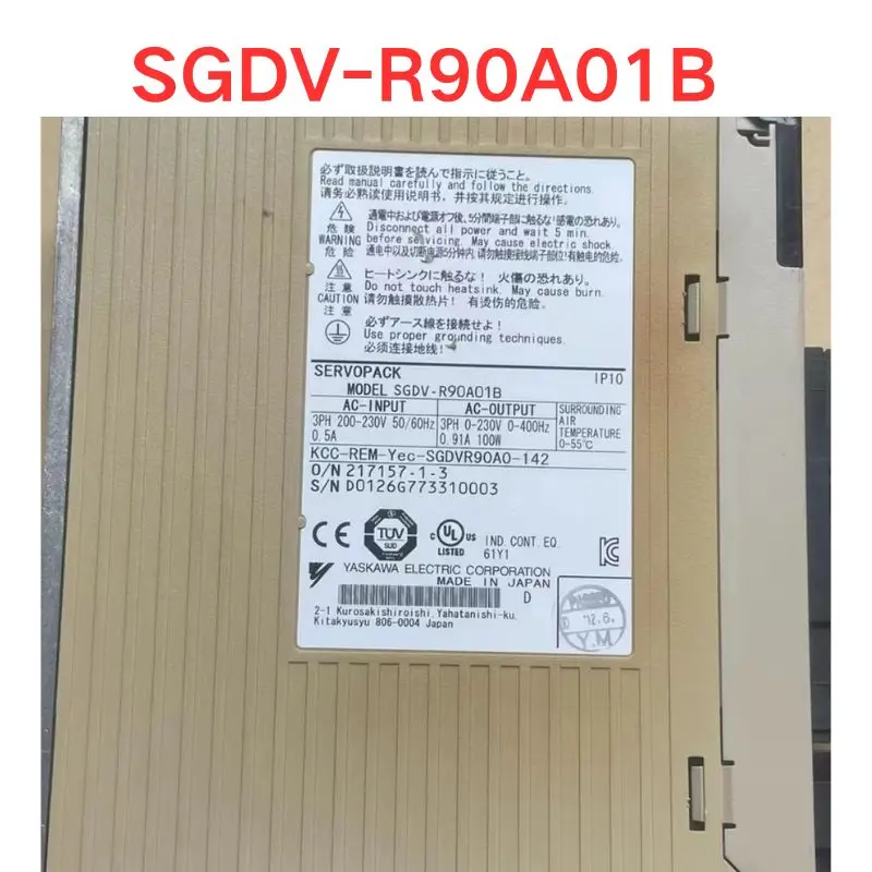 Used OEM disassembled parts SGDV-R90A01B Servo driver Functional test OK Good quality new