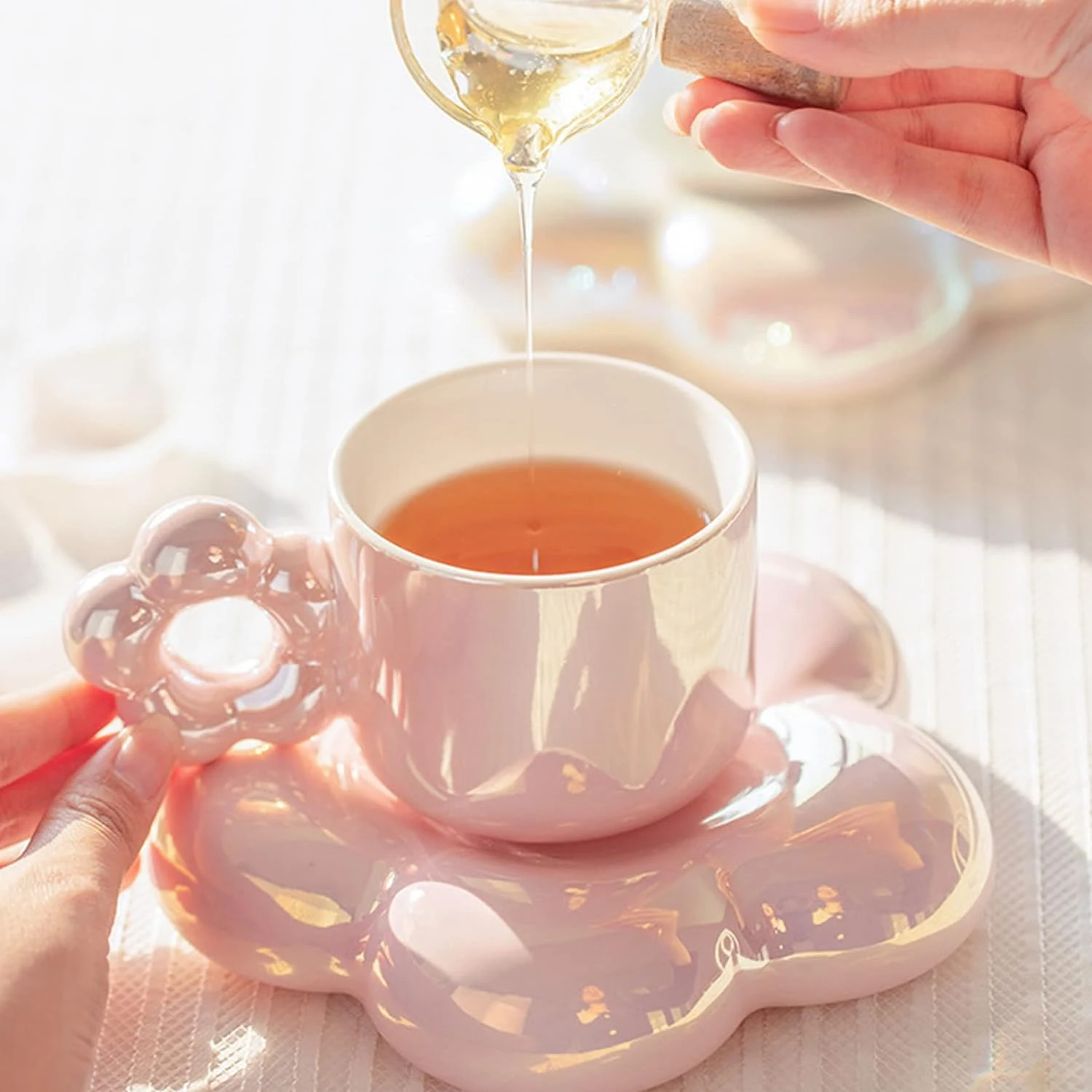 

Elegant and stylish white ceramic coffee mug and tea cup set with delightful flower-shaped coaster. Adorable 300ml latte cups, i