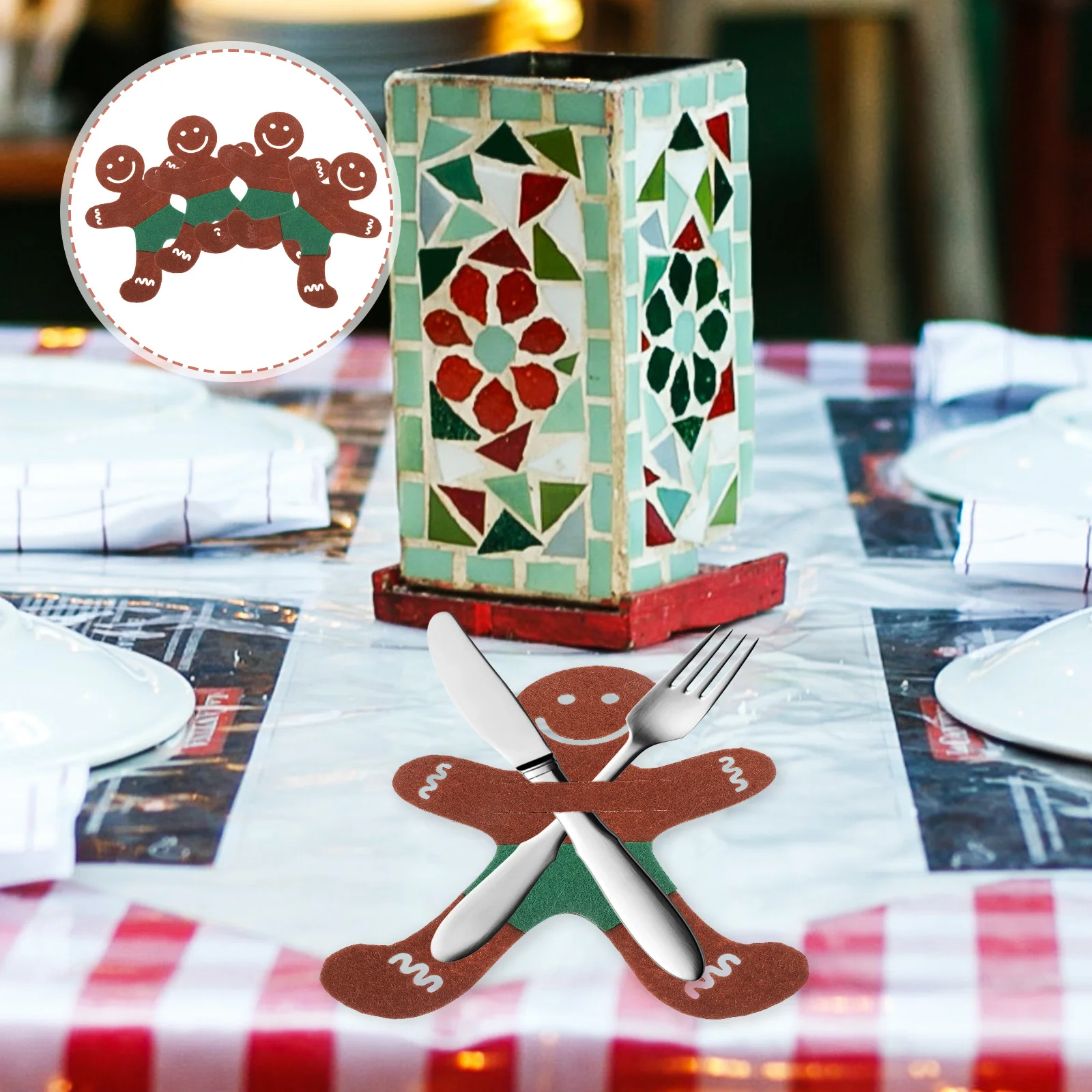 

4Pcs Christmas Gingerbread Men Cutlery Holders Cloth Bags Tableware Pouches Xmas Party Decor Holiday Dinner Table Decoration