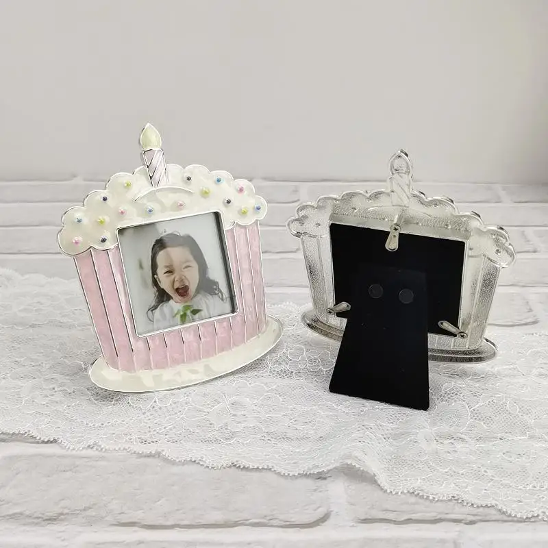 2.5-inch 6.3x6.3cm Minimalist ID Photo Metal Frame Mini Square Zinc Alloy Metal Handpolished Display Stand Wedding Photo Frame