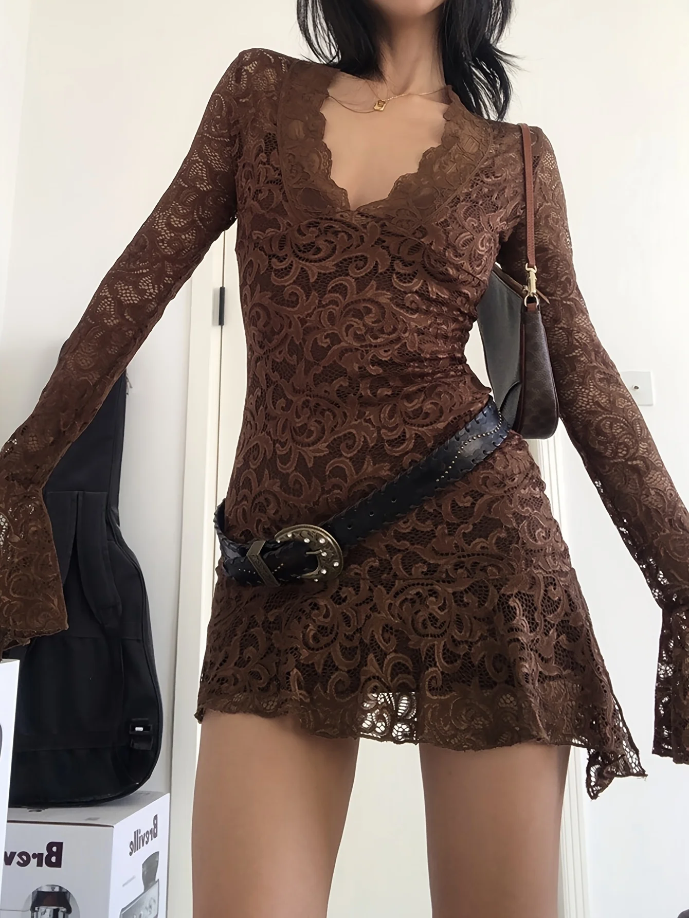 Abiti estivi Y2k da donna Abito aderente sexy in pizzo a rete trasparente Abito svasato a maniche lunghe con scollo a V Mini abito da sera da club per feste