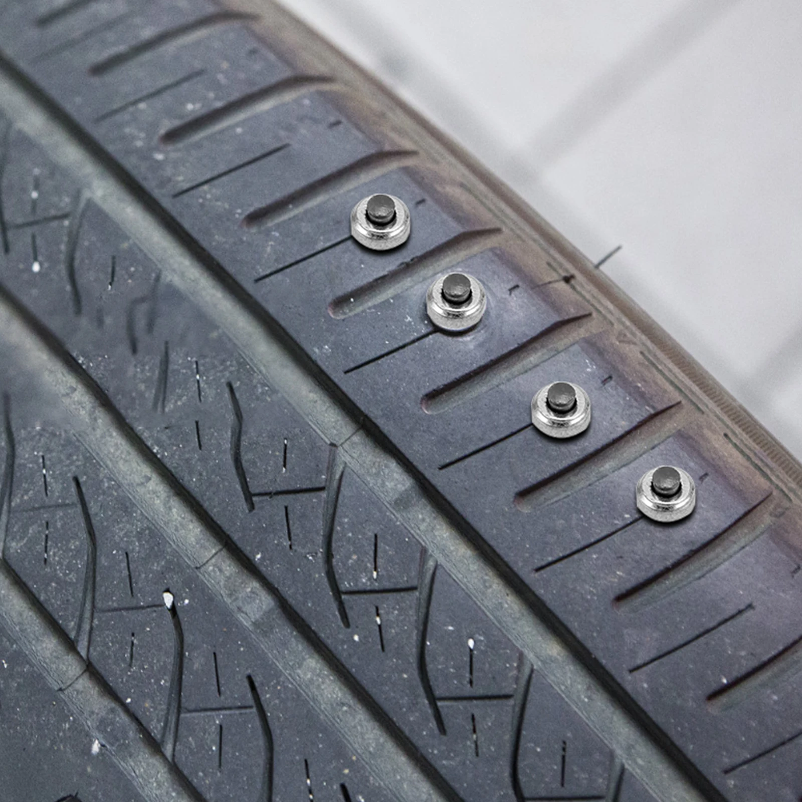 

100pcs Tire Studs Wheel Spikes for Car Truck ATV SUV Snow Ice Traction Anti Slip Maintenance Tools Durability Winter Driving