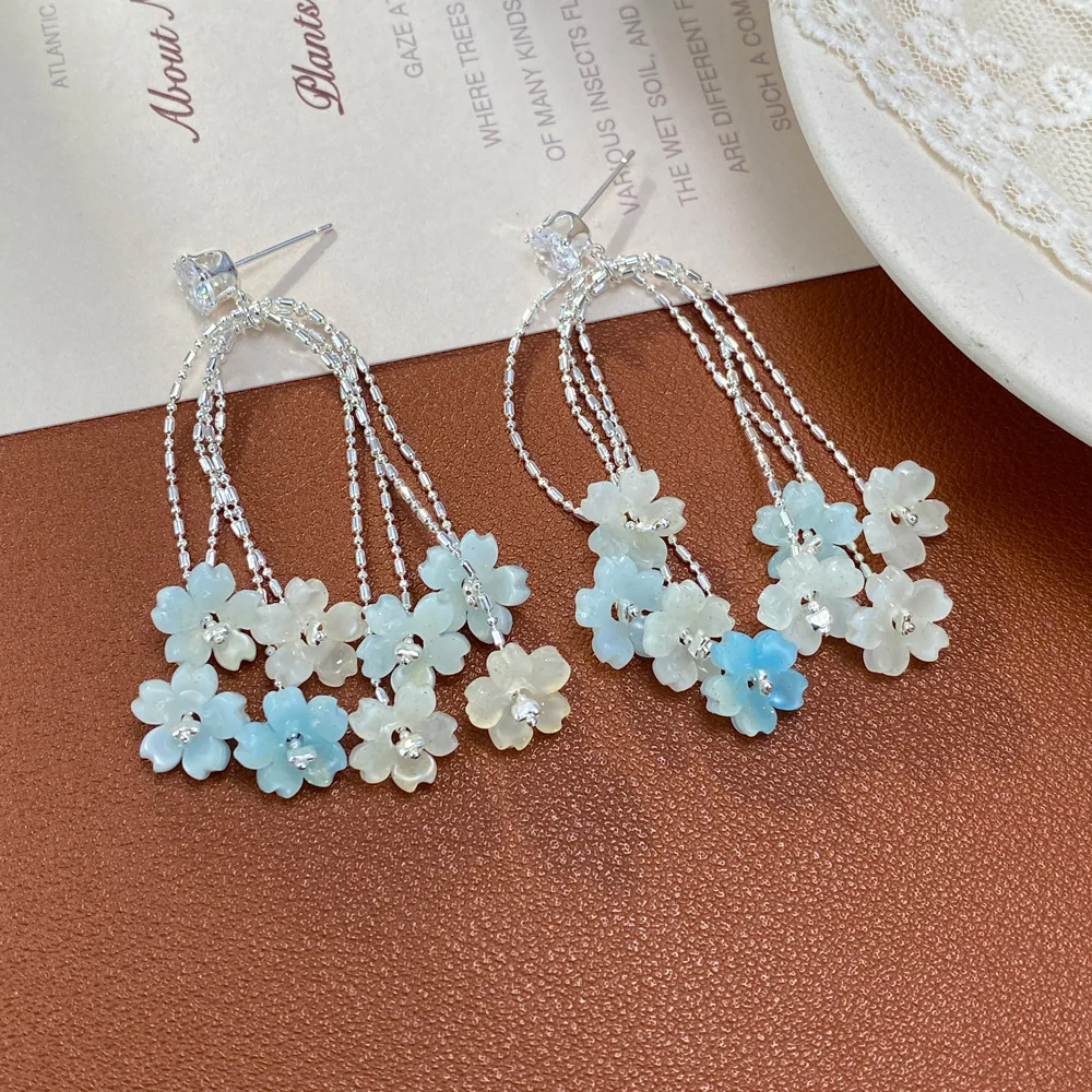 Light luxury gradual change petal fringed earrings temperament fashion personality versatile long earrings