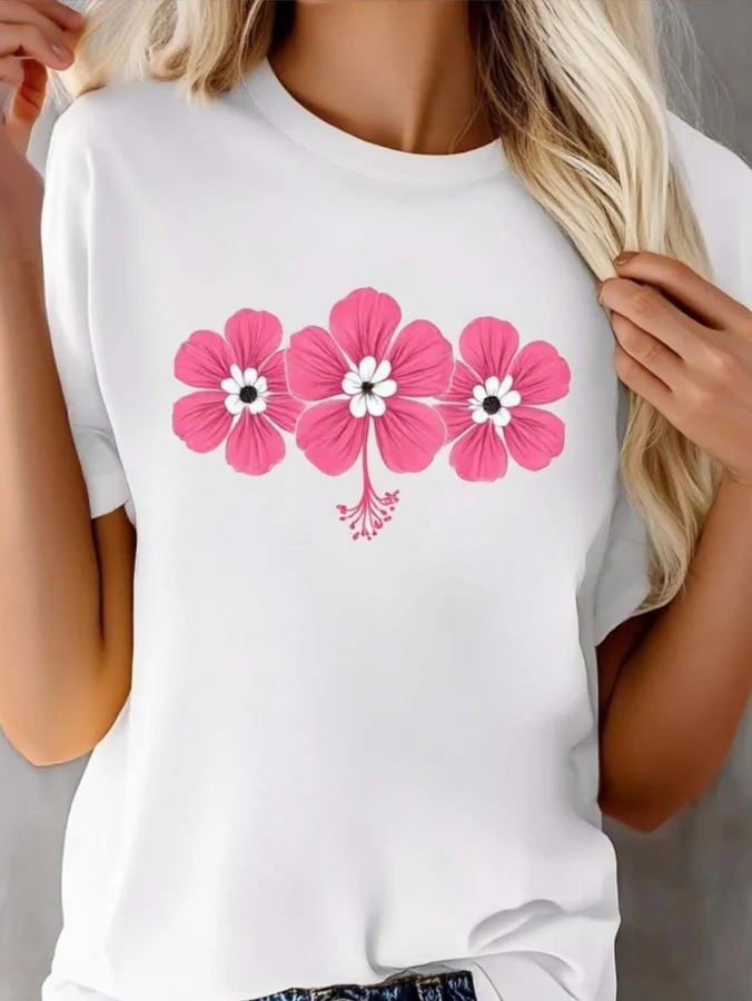 T-shirt à motif de trois fleur - Summer Clothing Trends For Women 2026 avis et prix