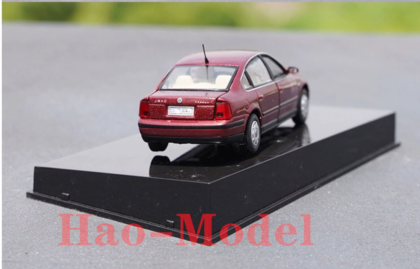 1/43 For Shanghai VW PASSAT B5 1.8GSI Model Car Diecast Metal Boys Girls Toys Kids Gifts Hobby Display Ornaments Collection