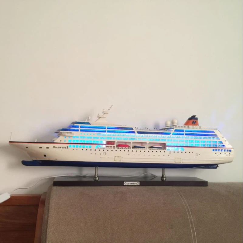 Large Luxury Cruise Ship Model with Light Ship Decoration Decoration Columbus Ship Model Office Gift Decoration