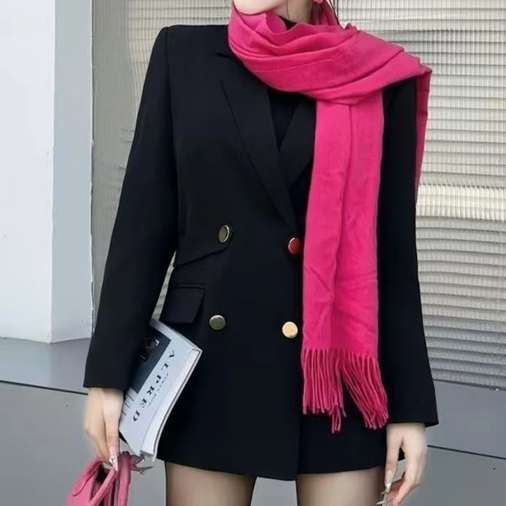 سترة ضيقة جديدة على الموضة لعام 2025 صف مزدوج للركاب النسخة الكورية بدلة موسى سترة موخير دي مودا