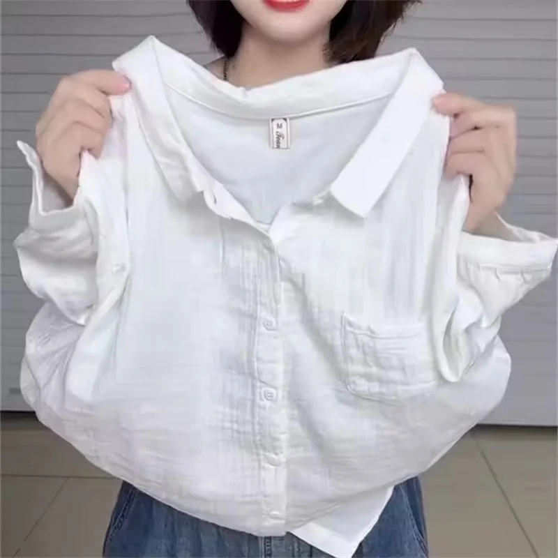 Camicia casual pura con risvolto a maniche a cinque punte alla moda Camicetta basic femminile estiva coreana versatile allentata e sottile