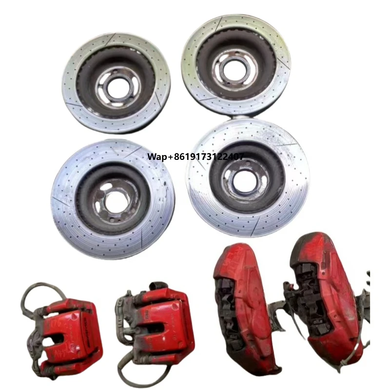 

Тормозные суппорты A45 для моделей W176, W117, W156 с тормозными колодками и тормозной системой A45