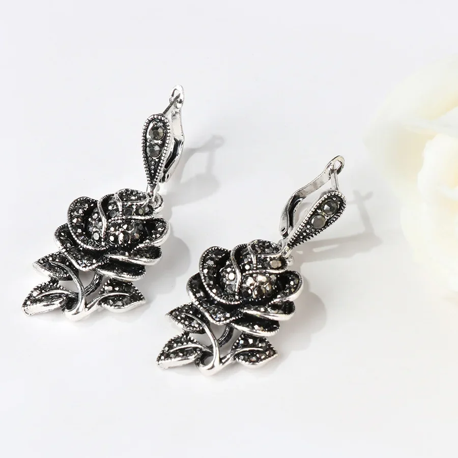 Creative Personalized Original Rose Women's Jewelry Ring Earring Necklace Bracelet Four Piece Set Jewelry Set Custom Jewelry