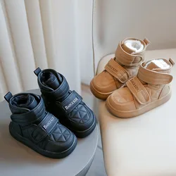 Botas de nieve para niños y niñas, zapatos de lana de cuero para niños pequeños, suela de goma suave, botas cálidas para exteriores a la moda, Invierno 2024