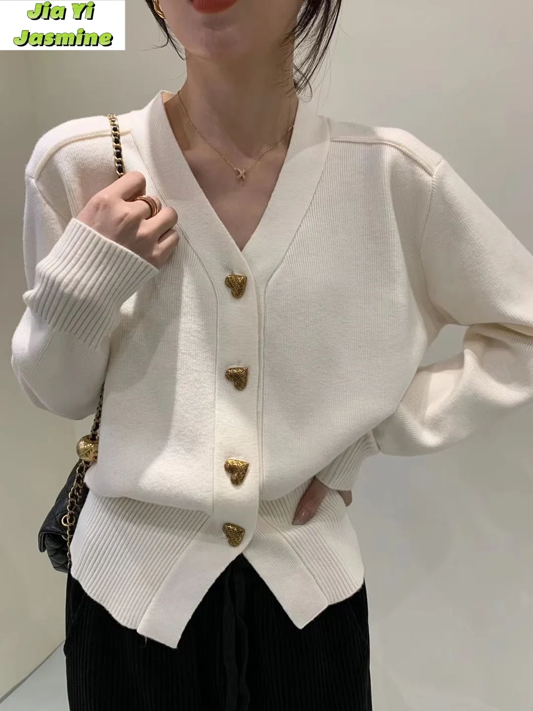 V-neck Heart-shaped Button Knitted Cardigan Women's Autumn and Winter New Collection Waist Slimming Versatile Sweater Jacket