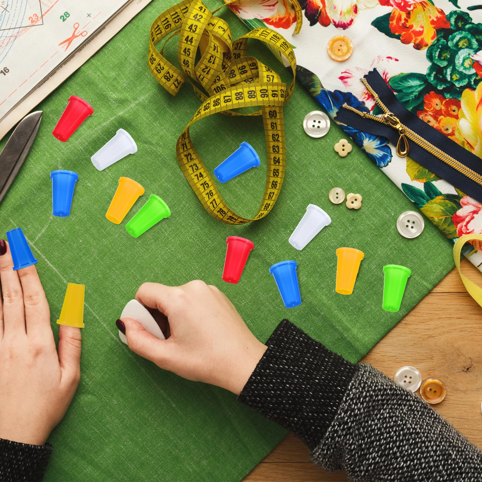 

20Pcs Colorful Thimbles Plastic Finger Protectors Needle Caps for DIY Craft Quilting Needlework Pin Needle Shield