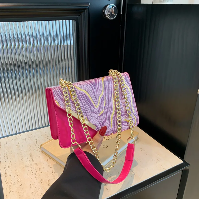 

Fashion Square Small Crossbody Bags Shoulder Bag Versatile Chic Small Square Purse for Work Designer-Inspired For Summer Travel