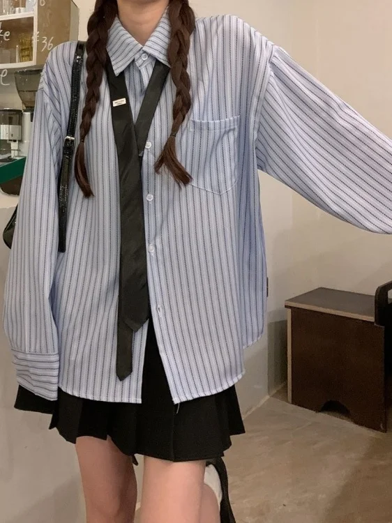 

Женская свободная рубашка с длинным рукавом в полоску, новинка весеннего сезона, в стиле колледж, корейская версия, повседневный топ в стиле JK униформы