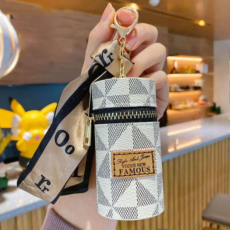 Luxuriöse Leder-Eimer-Lippenstifttasche mit Anhänger, Kopfhörertasche, Mini-Schlüsselanhänger-Tasche, Schlüsselbeutel, Damen-Accessoires, Schlüsselring, Geschenk – Detail 9