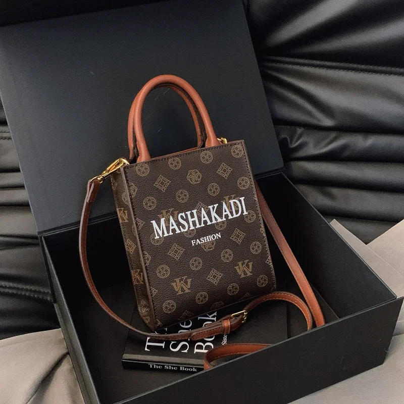 

Classic Elegant Ladies Handbag Premium Leather Tote Purse Women's Spacious Work Bag With Detachable Crossbody Strap & Pockets