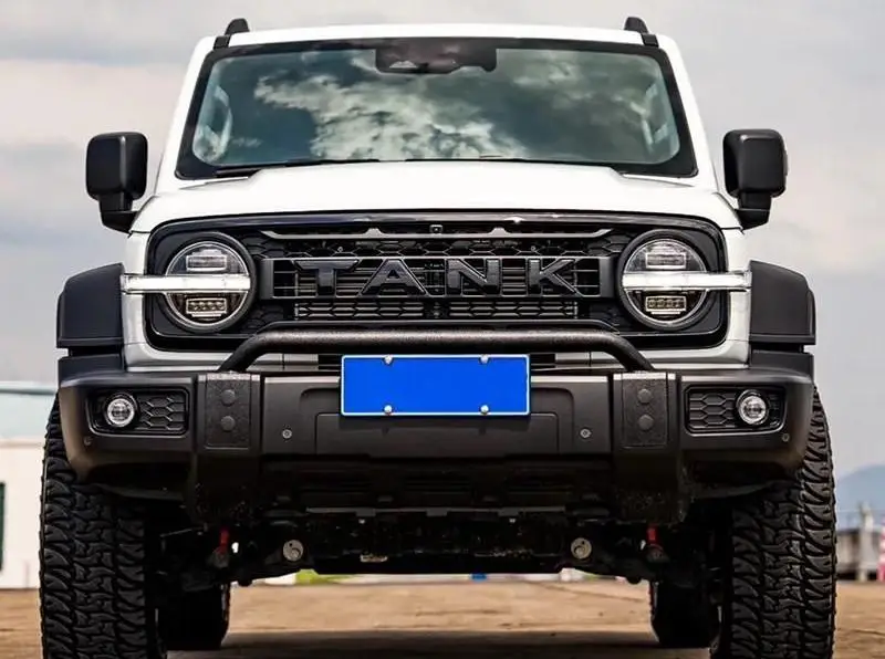 2025 الجدار العظيم GWM WEY TANK 300 Tank 300 ملحقات مصبغة تعديل مظهر الوجه الأمامي تعديل الملحقات #3