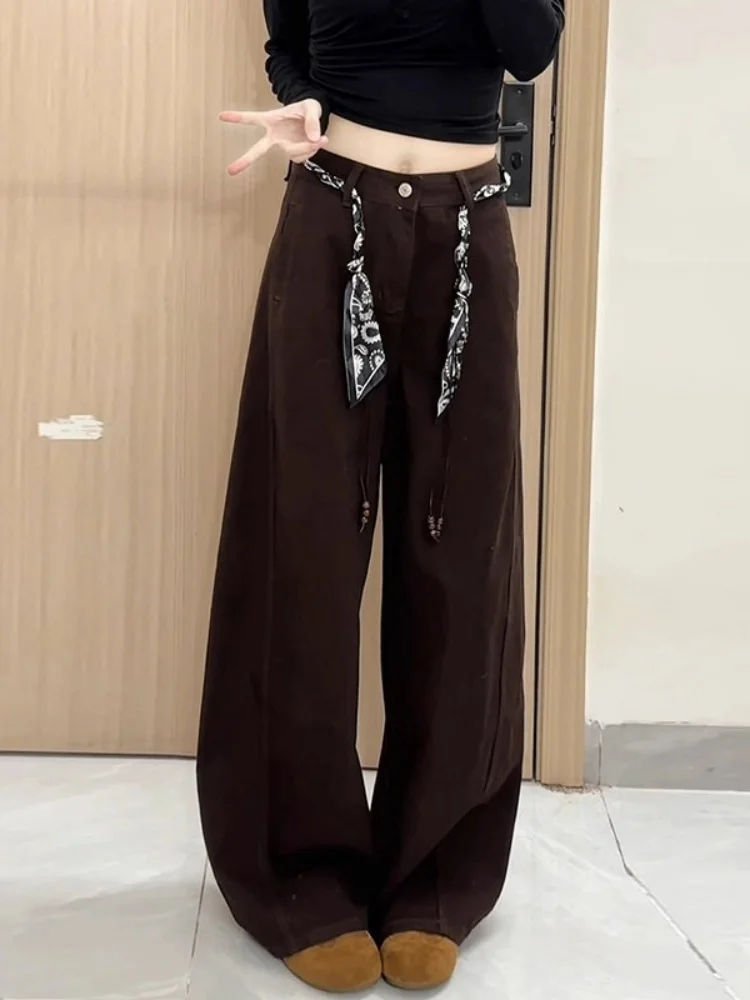 กางเกงยีนส์ทรงขาบานเอวสูงสีน้ำตาลกาแฟสำหรับผู้หญิง ทรงหลวม ขาตรง สไตล์ลำลอง รุ่นใหม่สำหรับฤดูหนาว