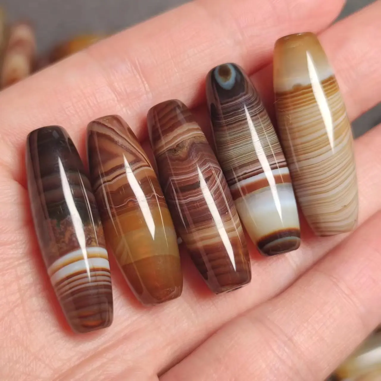 

100pcs/lot natural sugar color silk agate dzi wholesale Barrel beads Pretty pendant Accessories jewelry nature masterpiece diy