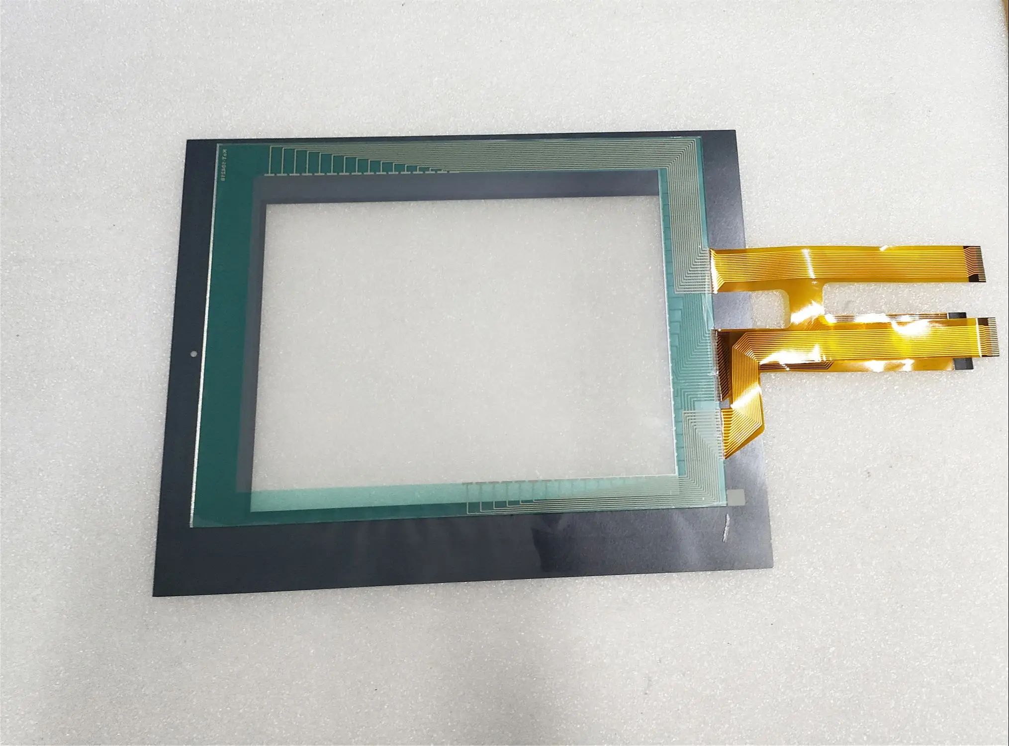 

GP2500-LG41-24V-M GP2500-SC11-24V -- Пластиковые защитные пленки для сенсорных экранов