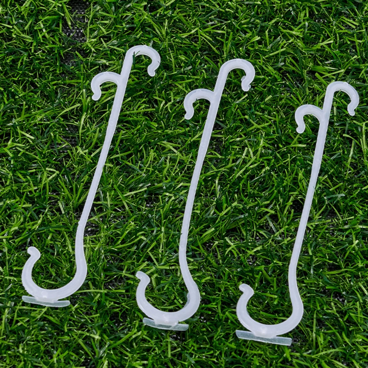 100/500Pcs J-Shaped Tomato Ear Hooks Garden Vegetable Plant Grape Support Vines Fastener Clips Trellis Fixed Buckle White Hooks