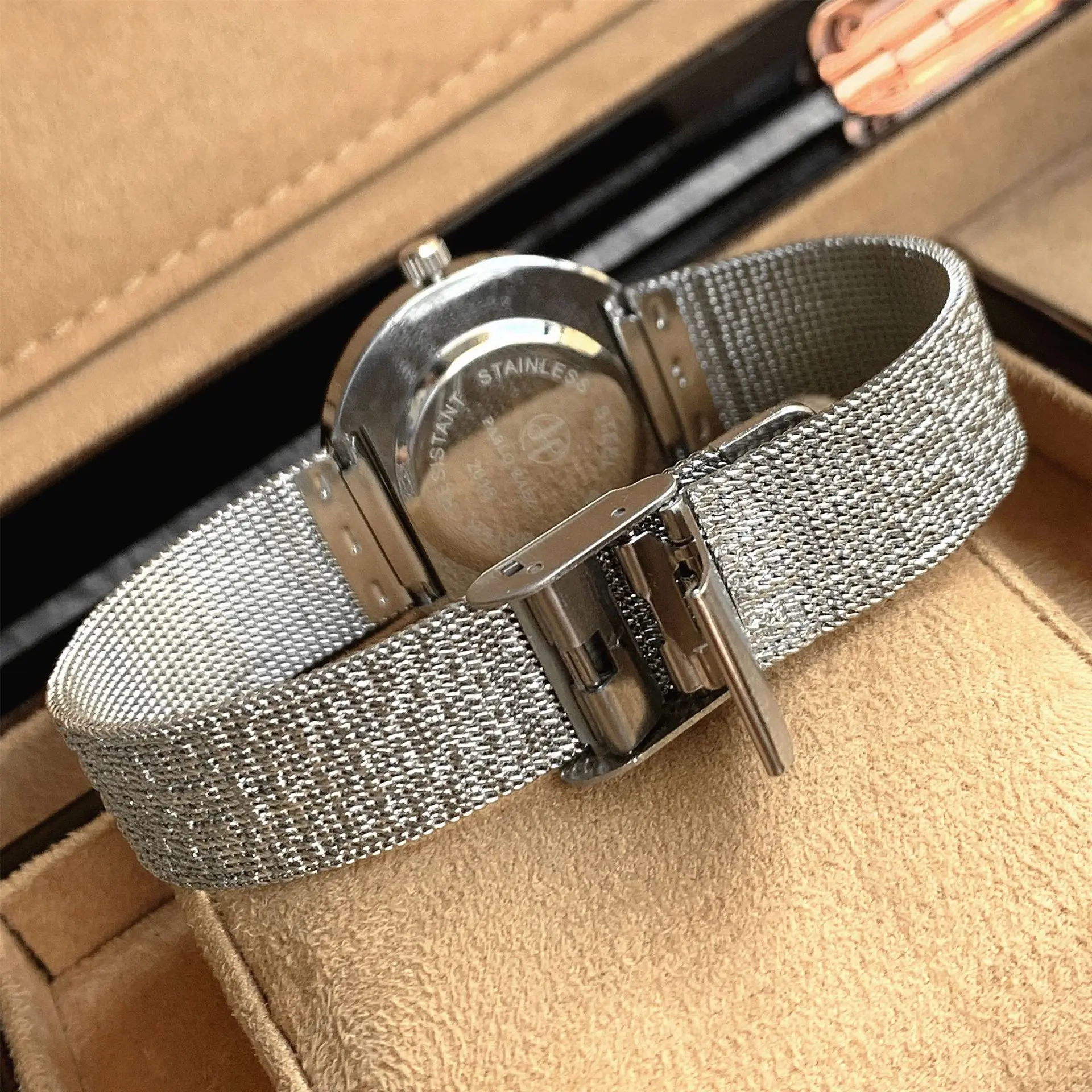 Brand Watch Fashion Beimu Face Women's Watches Waterproof Milan Strap Adjustable Female Quartz Wristwatches Free Box Gift - view 3