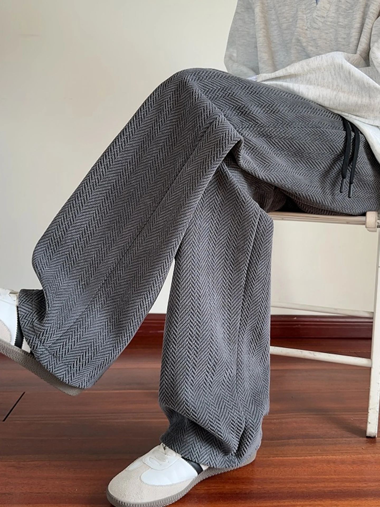 

Мужские повседневные широкие брюки, осень-зима, модные брендовые высококачественные чувственные драпированные длинные прямые повседневные брюки свободного покроя