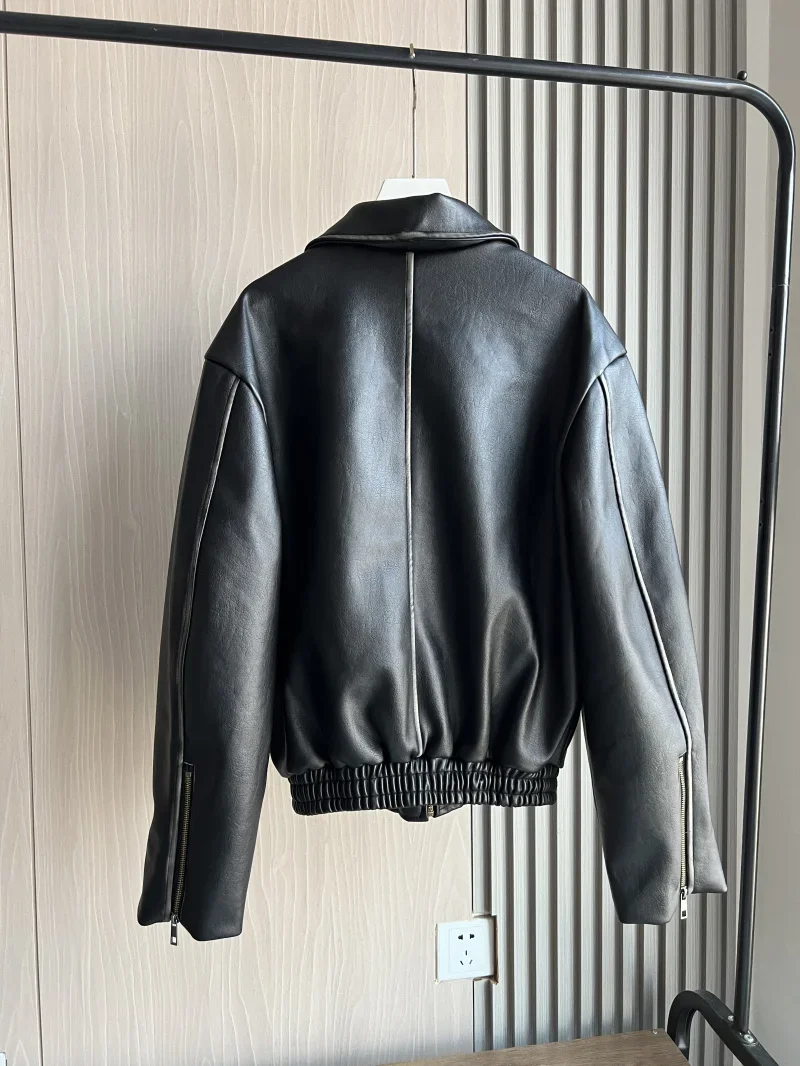 Pop ผู้หญิงเสื้อหนัง Faux ฤดูใบไม้ร่วง-ฤดูหนาว Vintage Rub Epaulette ซิปตกแต่งแจ็คเก็ตหนังหนา