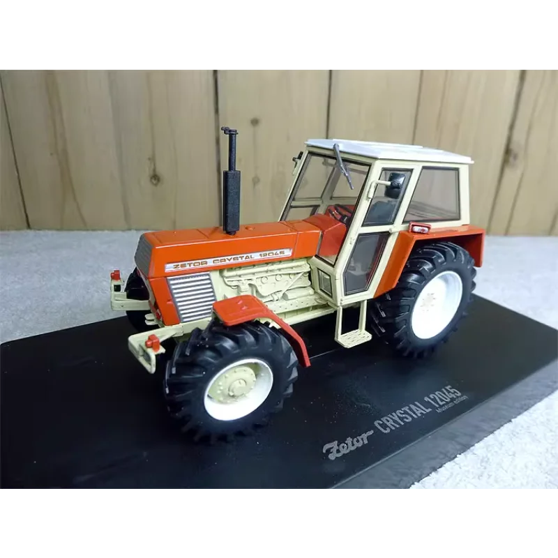 

Литой под давлением UH масштаб 1:32, кристалл Zetor 12045, чешский сельскохозяйственный сплав, модель автомобиля, Коллекционная игрушка, подарок, сувенир, витрина, орнамент