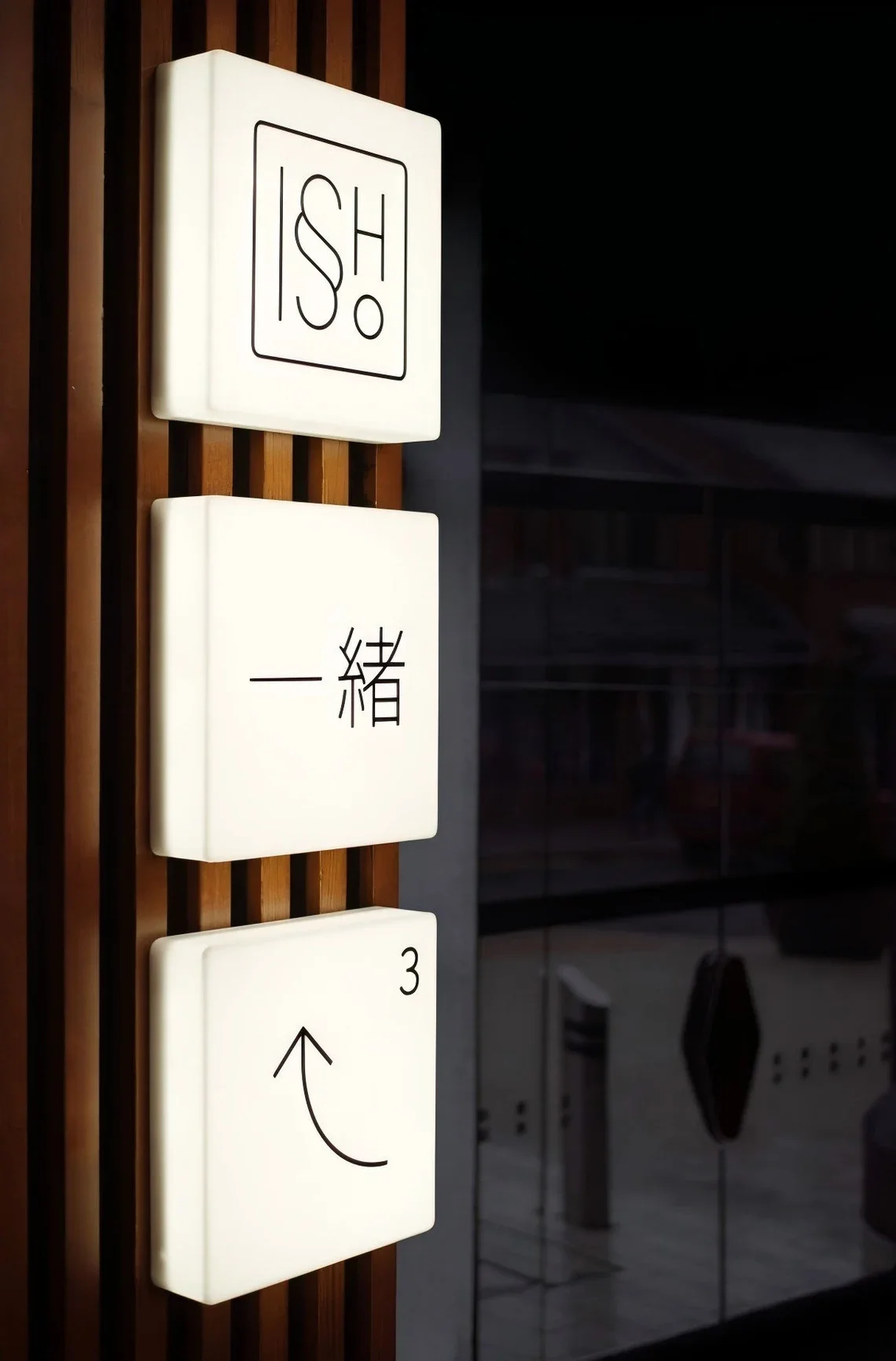 LED Light Box for Retail Stores Waterproof with Metal Frame Print Logo Cafe Beauty Salon Storefront Street Signage Trade Show