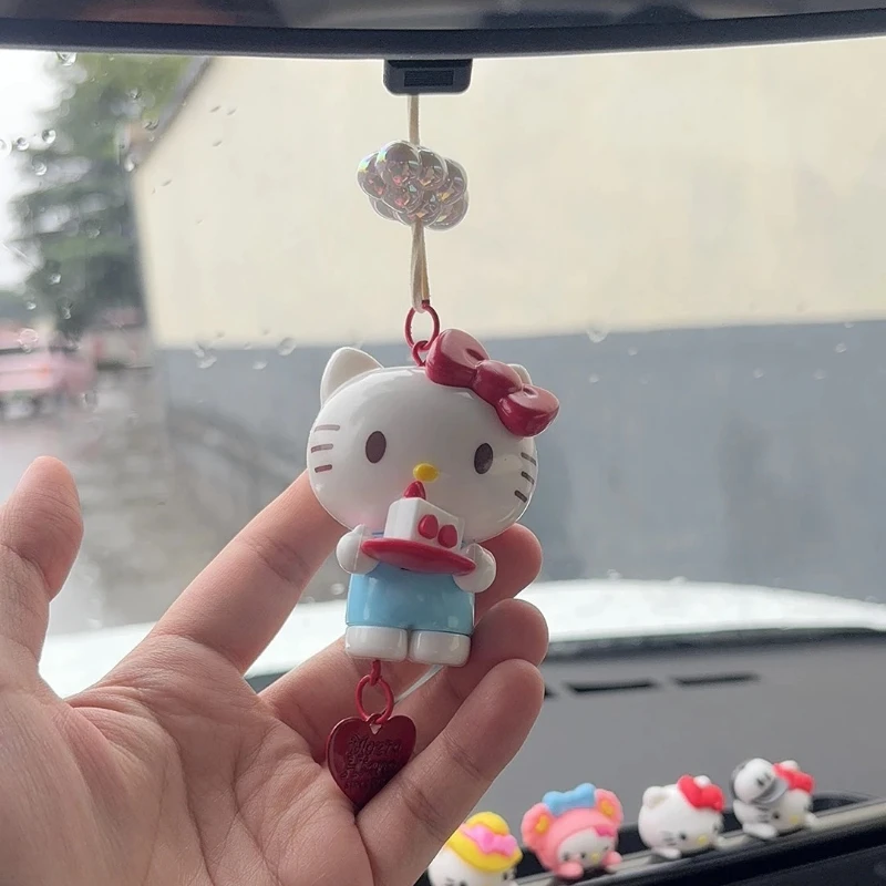 MINISO Hello Kitty coche colgante Kawaii Anime dibujos animados lindos llaveros decoraciones creativas para niño niña niños juguete de regalo de Navidad