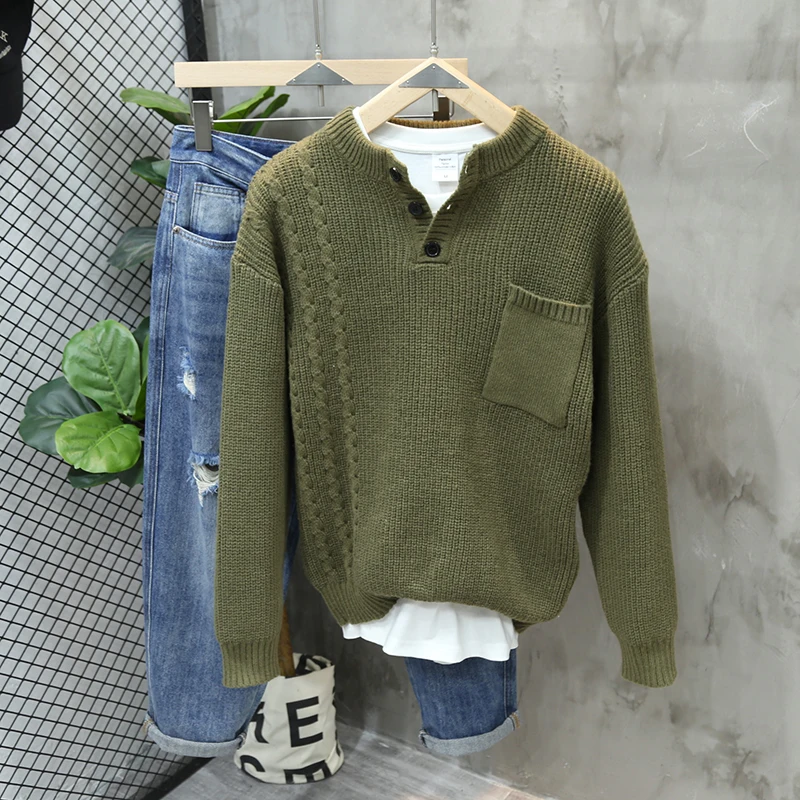 Sweater green