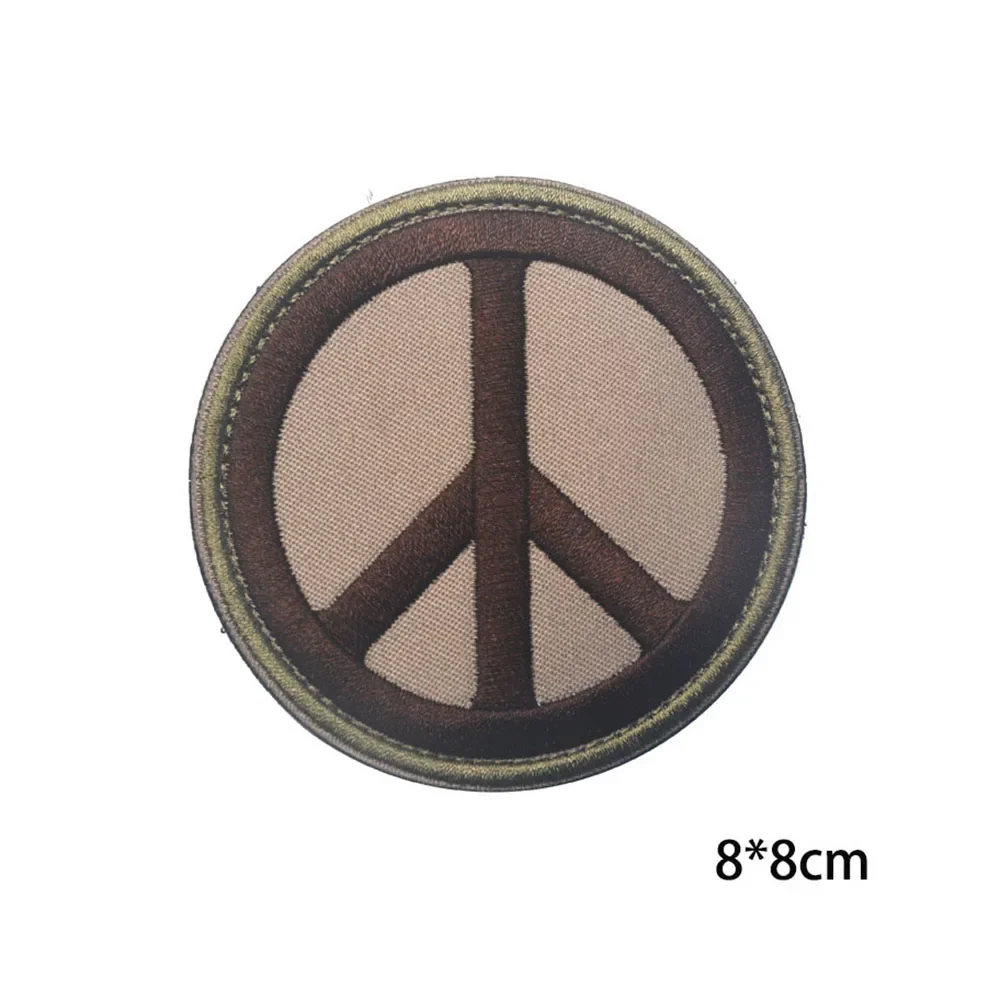 Distintivi Anti-guerra Morale sullo zaino adesivo decorativo segno di pace bracciale tattico ricamato con toppe ad anello per abbigliamento