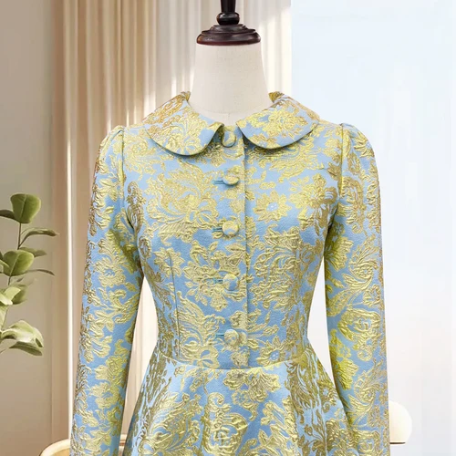 לבוש מסיבה וחופשה