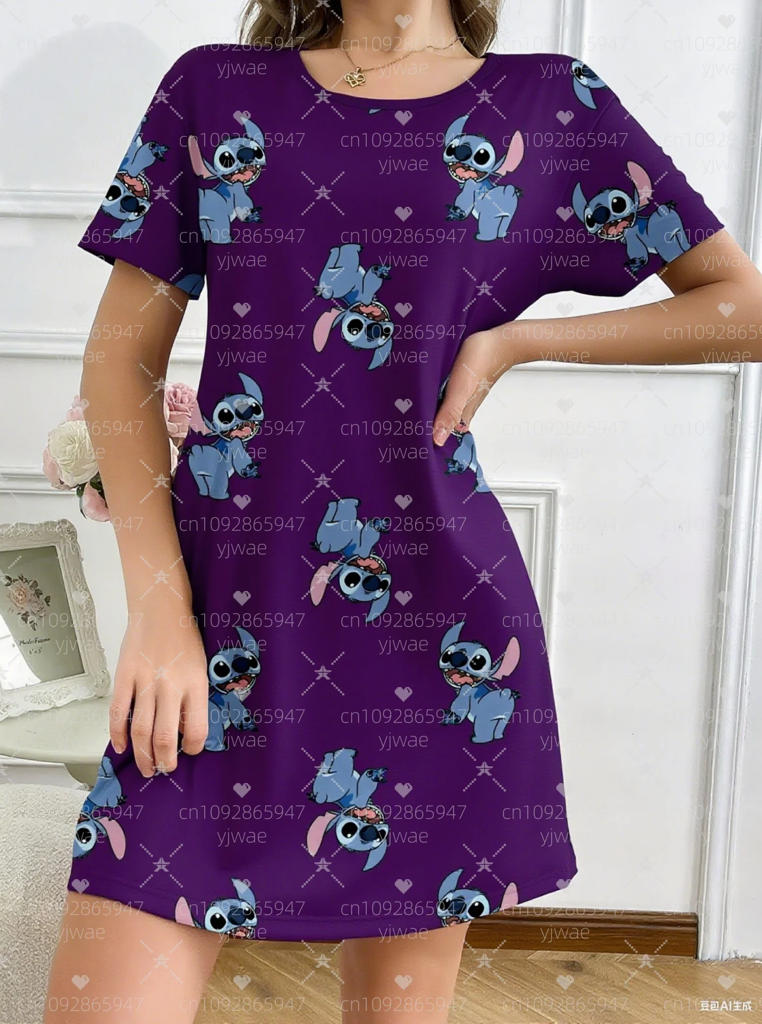 ชุดเดรสเสื้อยืดลายปักสีน้ำเงินสำหรับผู้หญิง ฤดูร้อน 2025 ทรงหลวม สบายๆ คอกลม แขนสั้น สไตล์ลำลอง เสื้อผ้าผู้หญิง