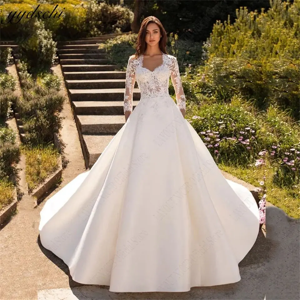 

Elegant Sweetheart Neck Cut-out Illusion A-line Appliques Pleat Button Wedding Dresses 2024 Sweep Train Bridal Dress