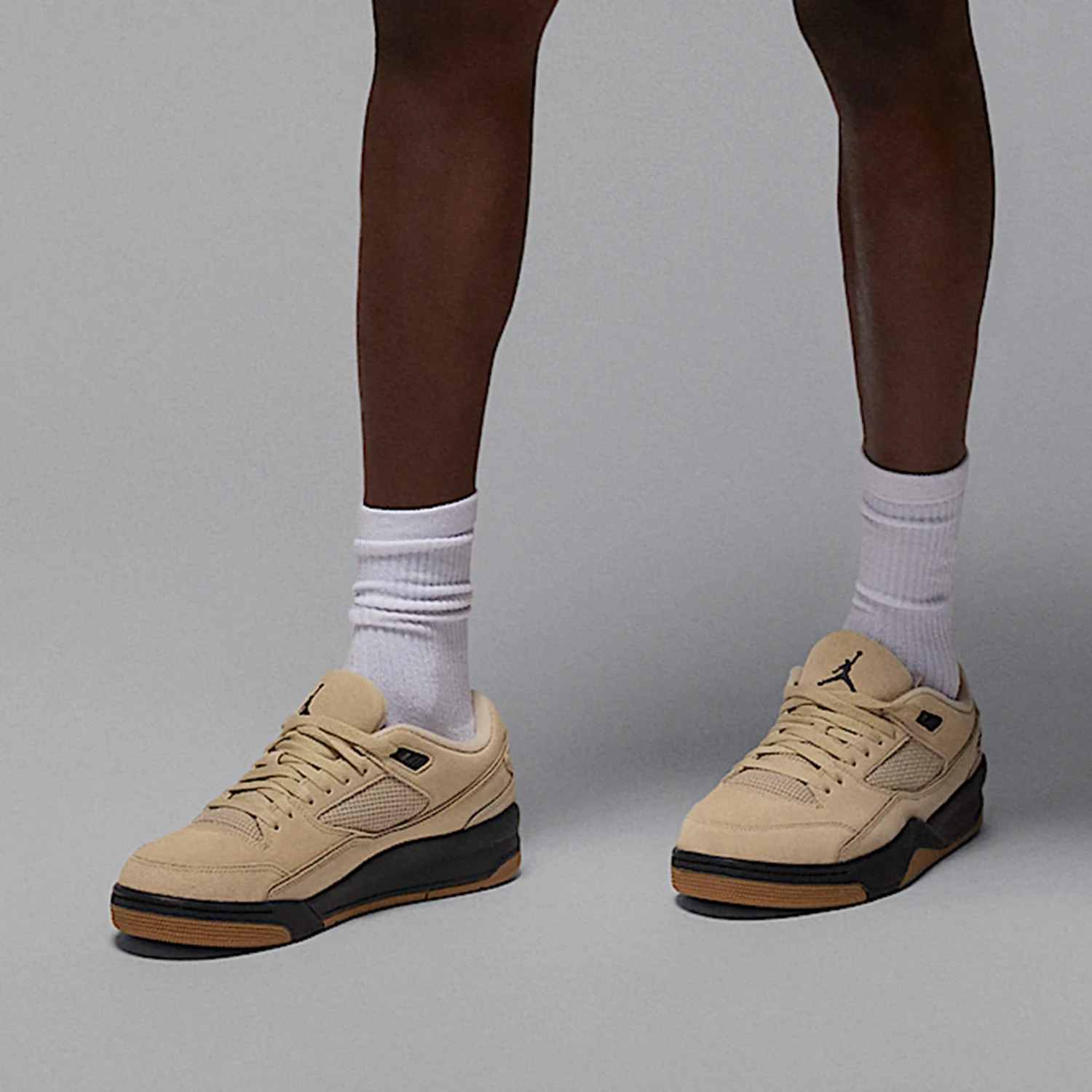 

Nike genuine Jordan Men's Lightweight Basketball Shoes HF3255-200