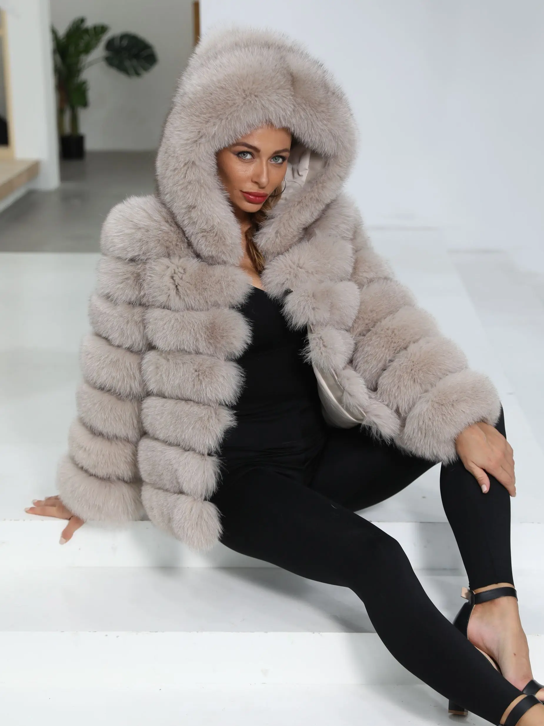 

JANEFUR Real Fox Fur Coat with Hood Women 2023 Luxury Fashion Warm Natural Fur Jacket Custom Winter Outerwear