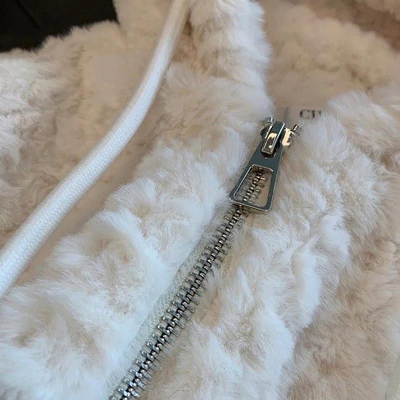 Faux Fur Lamb Hooded Jacket Women Winter Thick Warm Hairy Crop Coat Y2K Loose Streetwear Long Sleeve Zipper Fur Outerwear