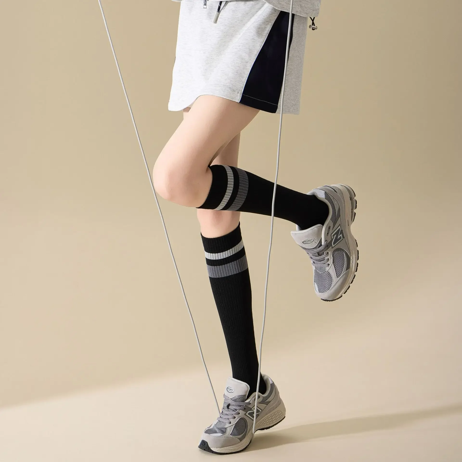 1 Pair Women Compression Calf Socks Sports Yoga Fitness Long Socks Slimming Pressure Socks for Cycling Running Skipping