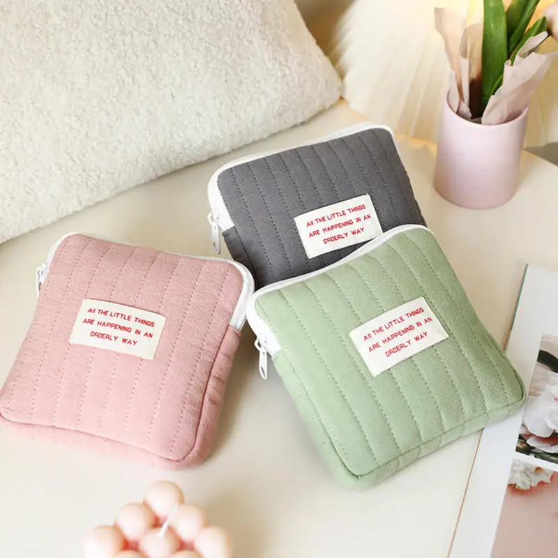 Women Sanitary Napkin Tampon Storage Bag Cute Sanitary Pad Pouches Portable Makeup Lipstick Key Earphone Data Cables Organizer