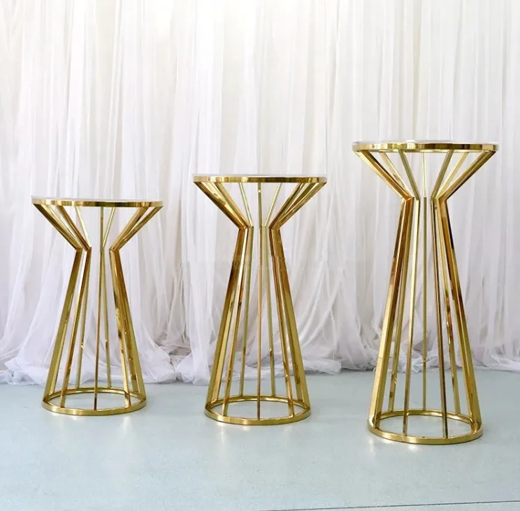 Stainless SteelTable Golden Wedding Cake Tables