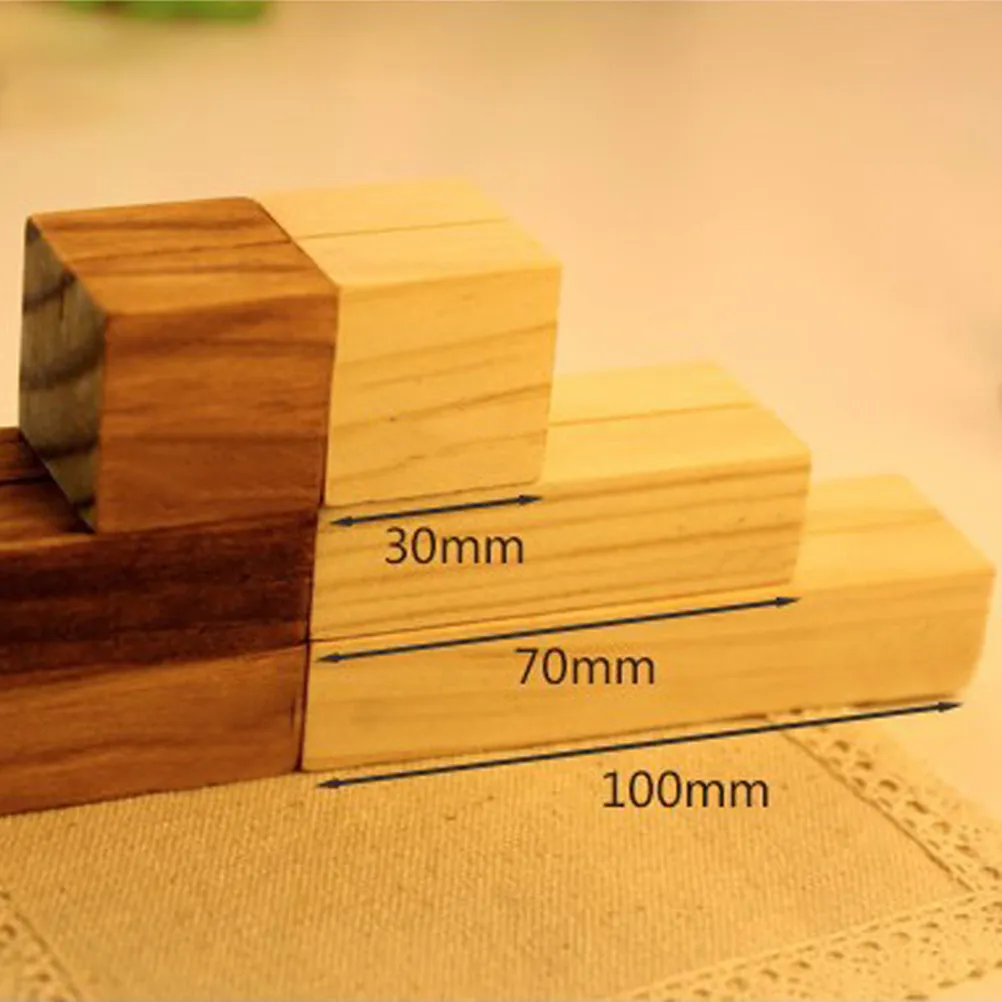 12Pcs Wooden Memo Holder Rustic Natural Wood Photo Clips Business Card Stand Table Number Menu Holder Wedding Party Desktop